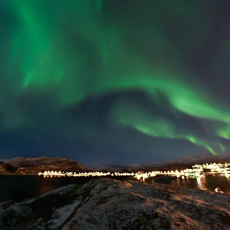 Polar Hotel 3*